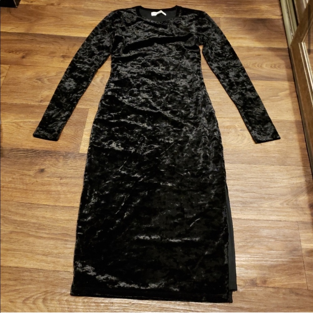 GA Rulebreaker Dress - Picture 4 of 8